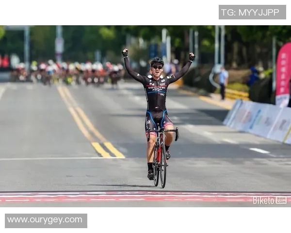 体育偶像的成长之路：从平凡到辉煌的奋斗与坚持